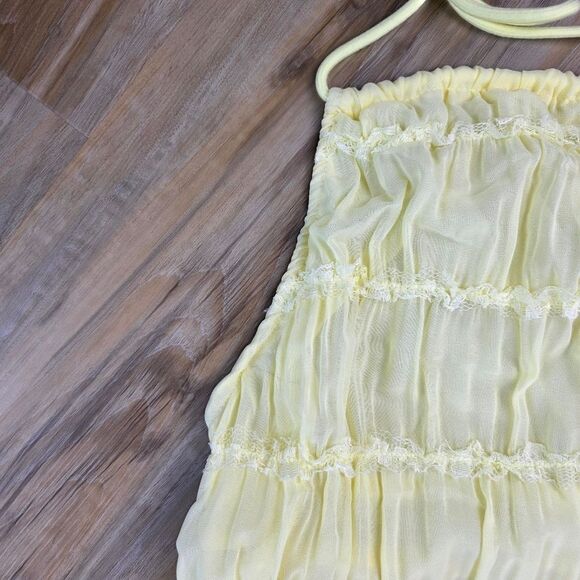 ☔️🔥⏭️NWT Yellow Smocked Halter Neck Backless Dress Small - Picture 6 of 15